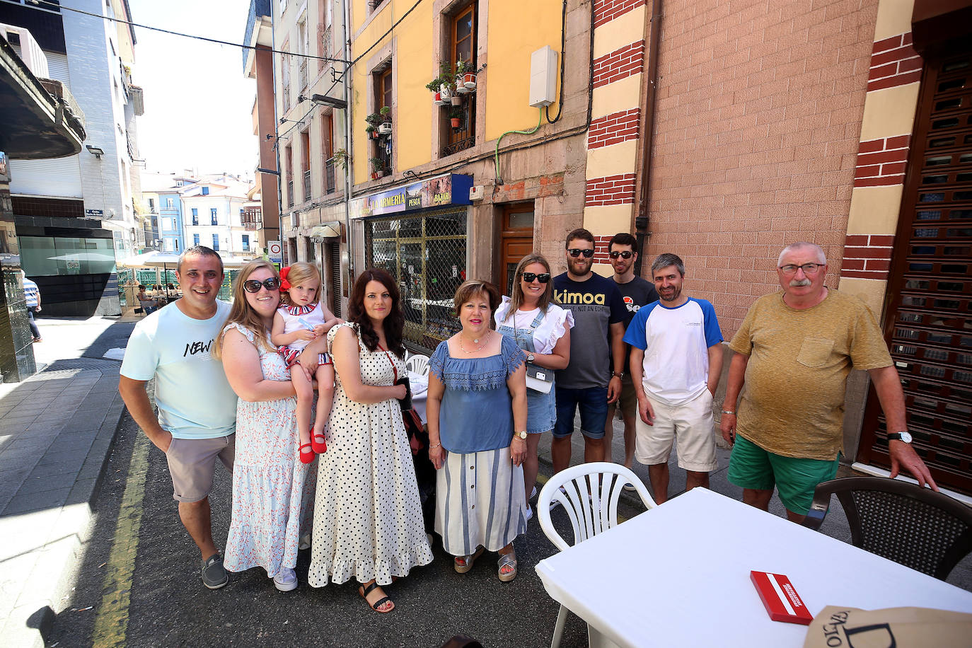 Fotos: Grado, con la comida en la calle para disfrutar de la fiesta