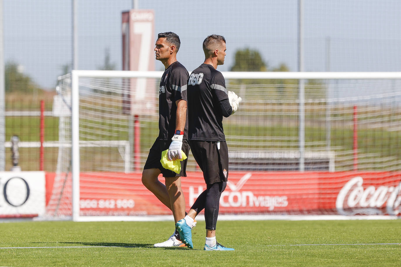 Fotos: El Sporting afronta la segunda sesión de entrenamiento de la pretemporada