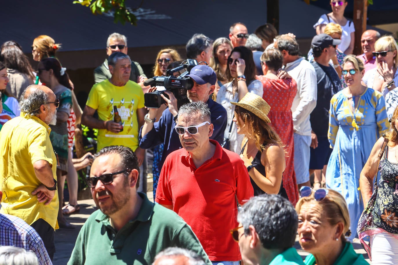 Fotos: Los escanciadores vuelven a medirse en Nava