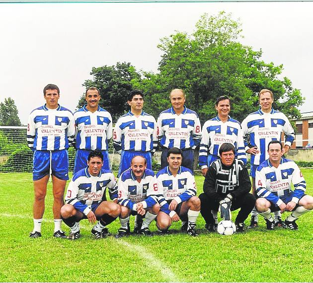 Gran aficionado al fútbol.