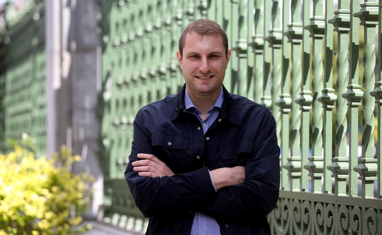 Adrián Pumares, portavoz de Foro en la Junta General del Principado 