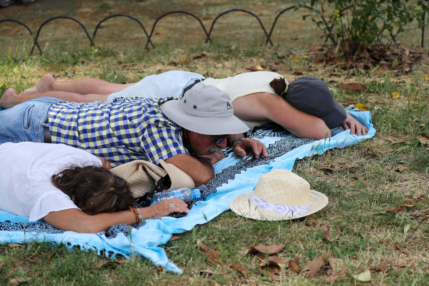 Fotos: A remojo para mitigar el calor en Asturias