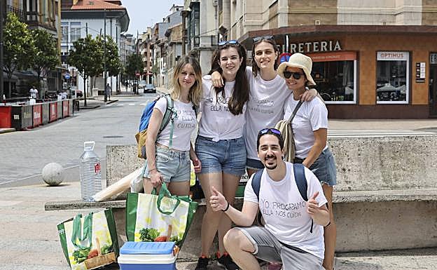 Imagen principal - El Carmín recupera su romería: la más esperada de Asturias