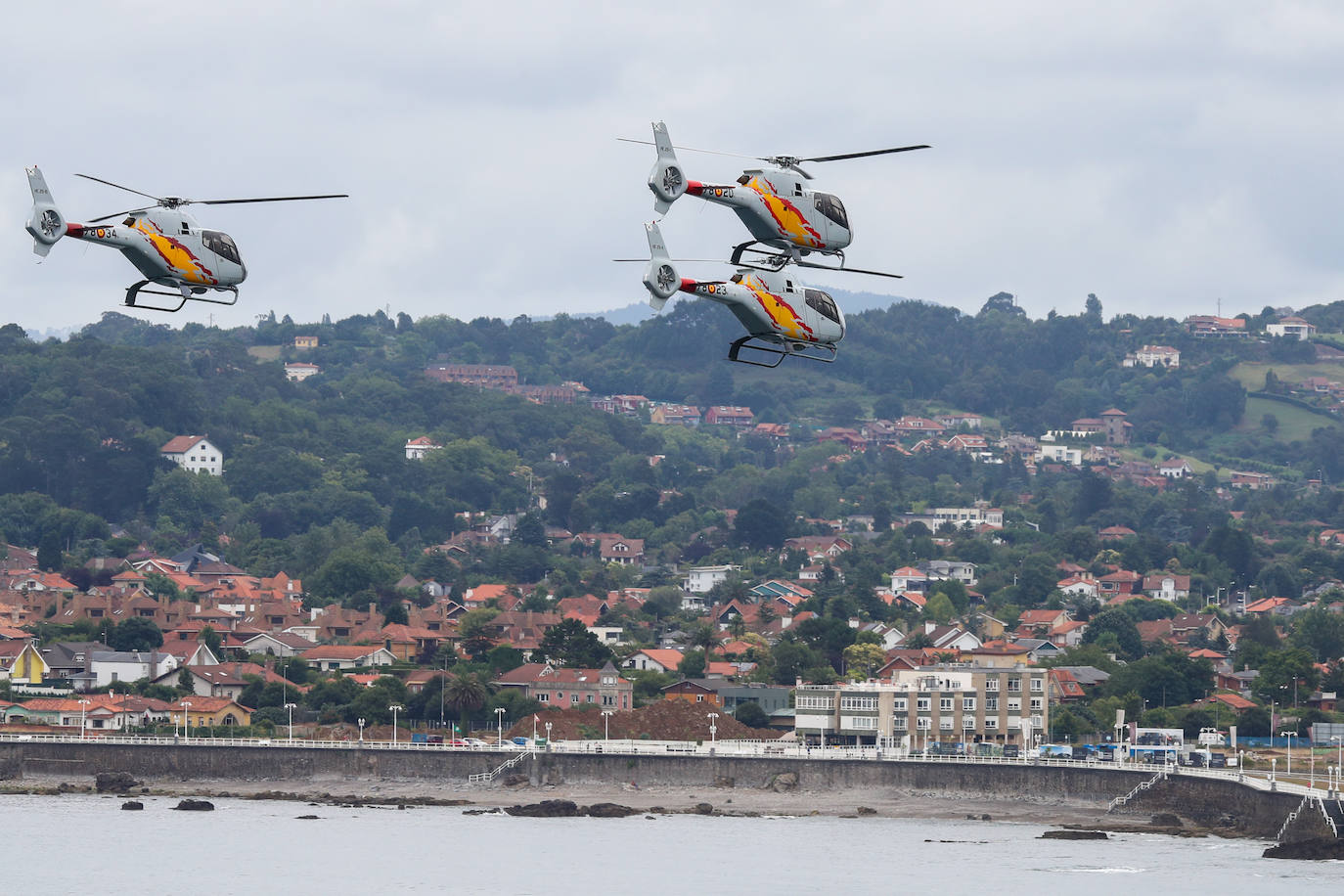 Fotos: Gijón ya disfruta del espectáculo del cielo