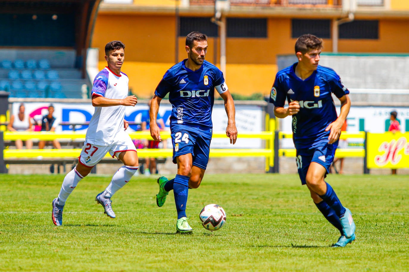 Fotos: Real Oviedo 0 - 0 Eibar, en imágenes