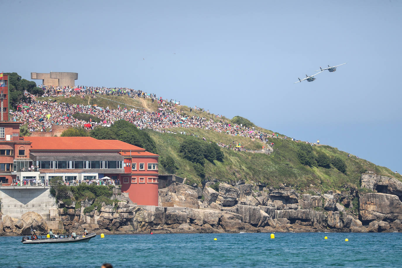 Fotos: Multitudinario y espectacular Festival Aéreo de Gijón