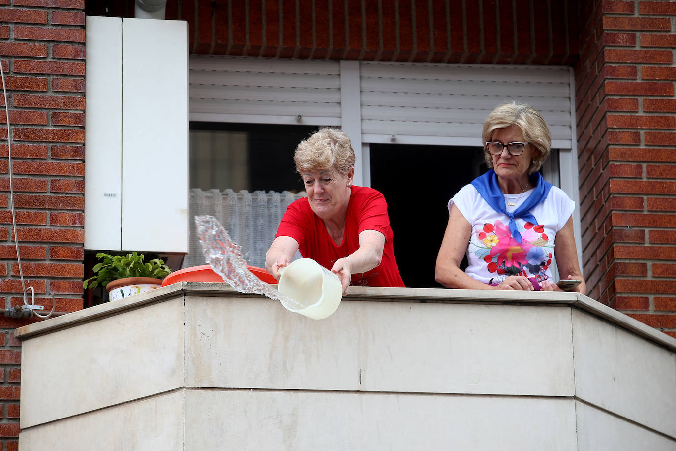 Fotos: Grado disfruta de unas multitudinarias fiestas de Santa Ana