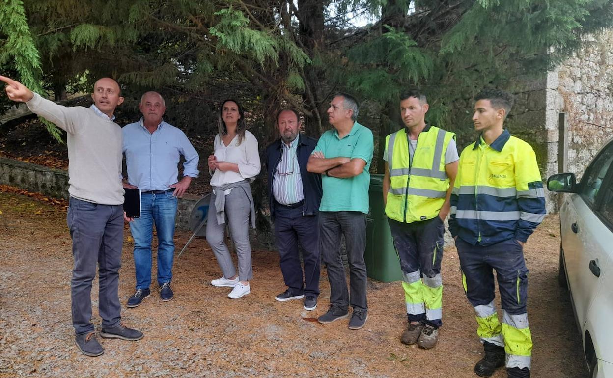 La consejera de Presidencia, Rita Camblor, durante su visita este martes a Peñamellera Baja.