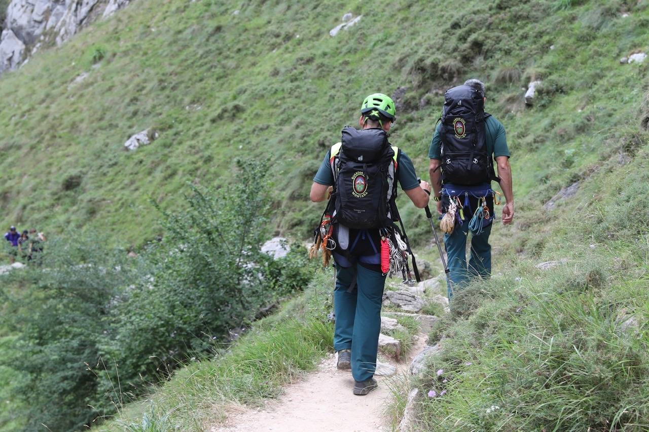 Fotos: Intensa búsqueda de Javier Amigo, el montañero gijonés desaparecido en la canal del Texu