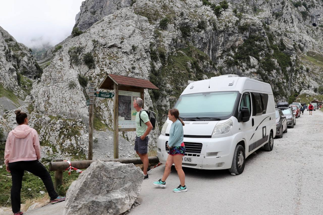 Fotos: Intensa búsqueda de Javier Amigo, el montañero gijonés desaparecido en la canal del Texu