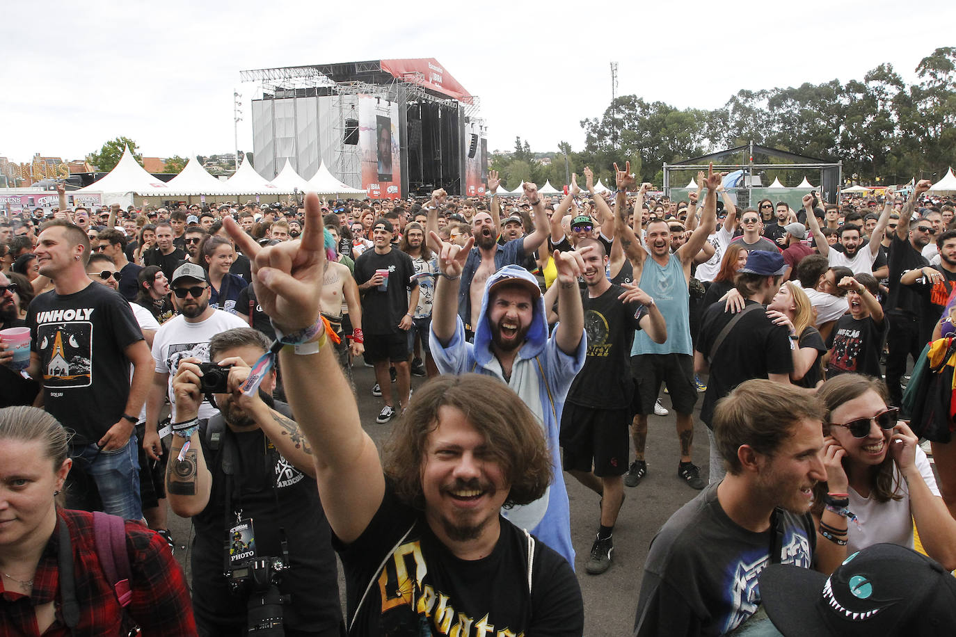 Fotos: Tsunami de punk, rock sol y calor