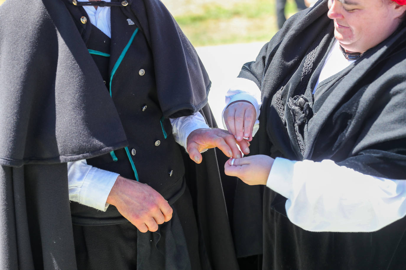 Fotos: Julio Fernández y Sonia Areces se dan el &#039;sí quiero&#039; en la boda vaqueira de Aristébano