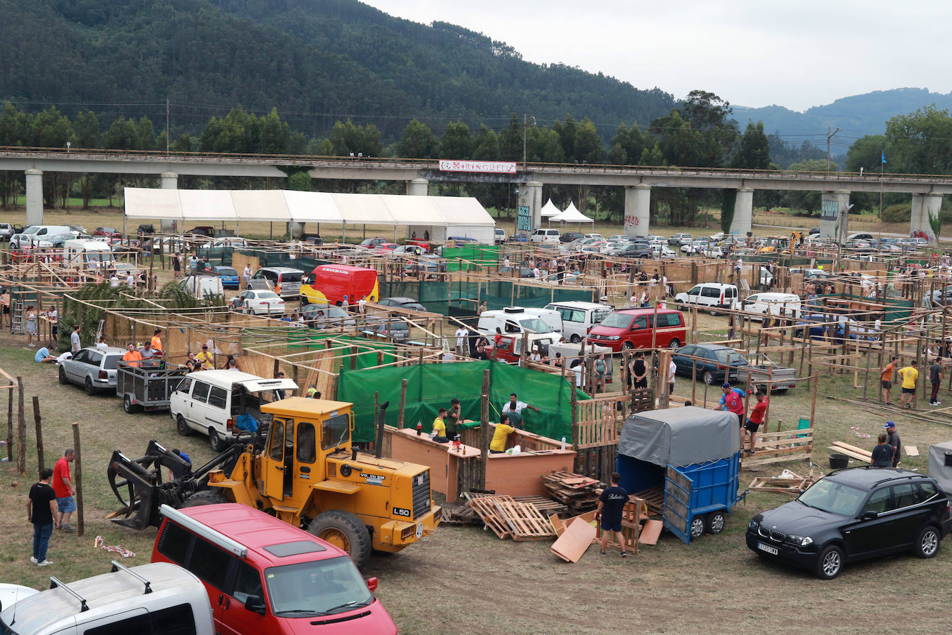 Fotos: Comienzan los preparativos para el Xiringüelu