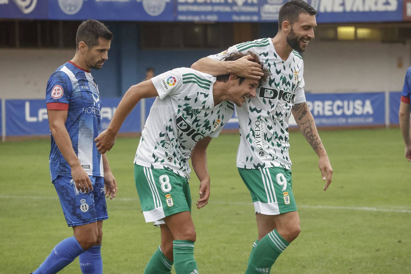 Fotos: Las mejores imágenes del Real Avilés - Real Oviedo