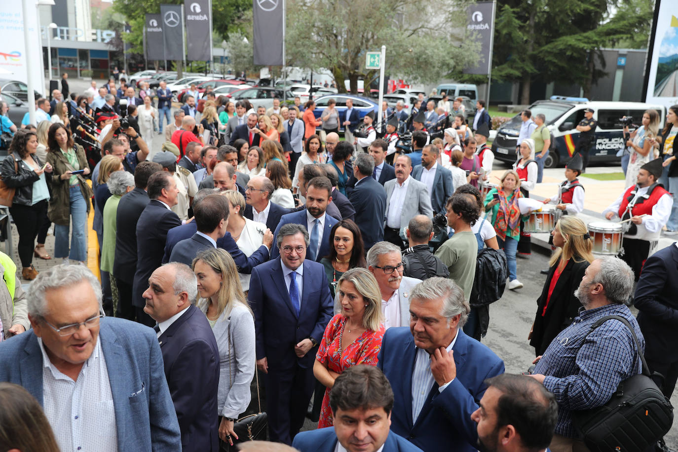 Fotos: Inaugurada una Feria de Muestras que pone «lo mejor de Asturias en el escaparate»