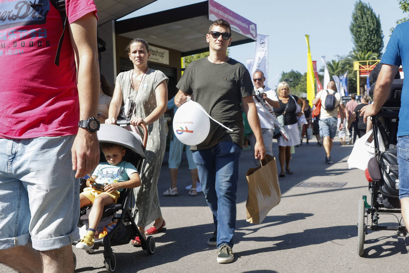 Fotos: De compras en la Feria de Muestras