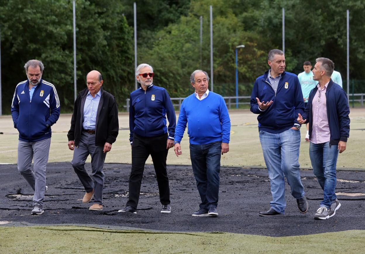 Cedillo, Jesús Martínez, Federico González, Martín Peláez y Tito Blanco, en El Requexón.