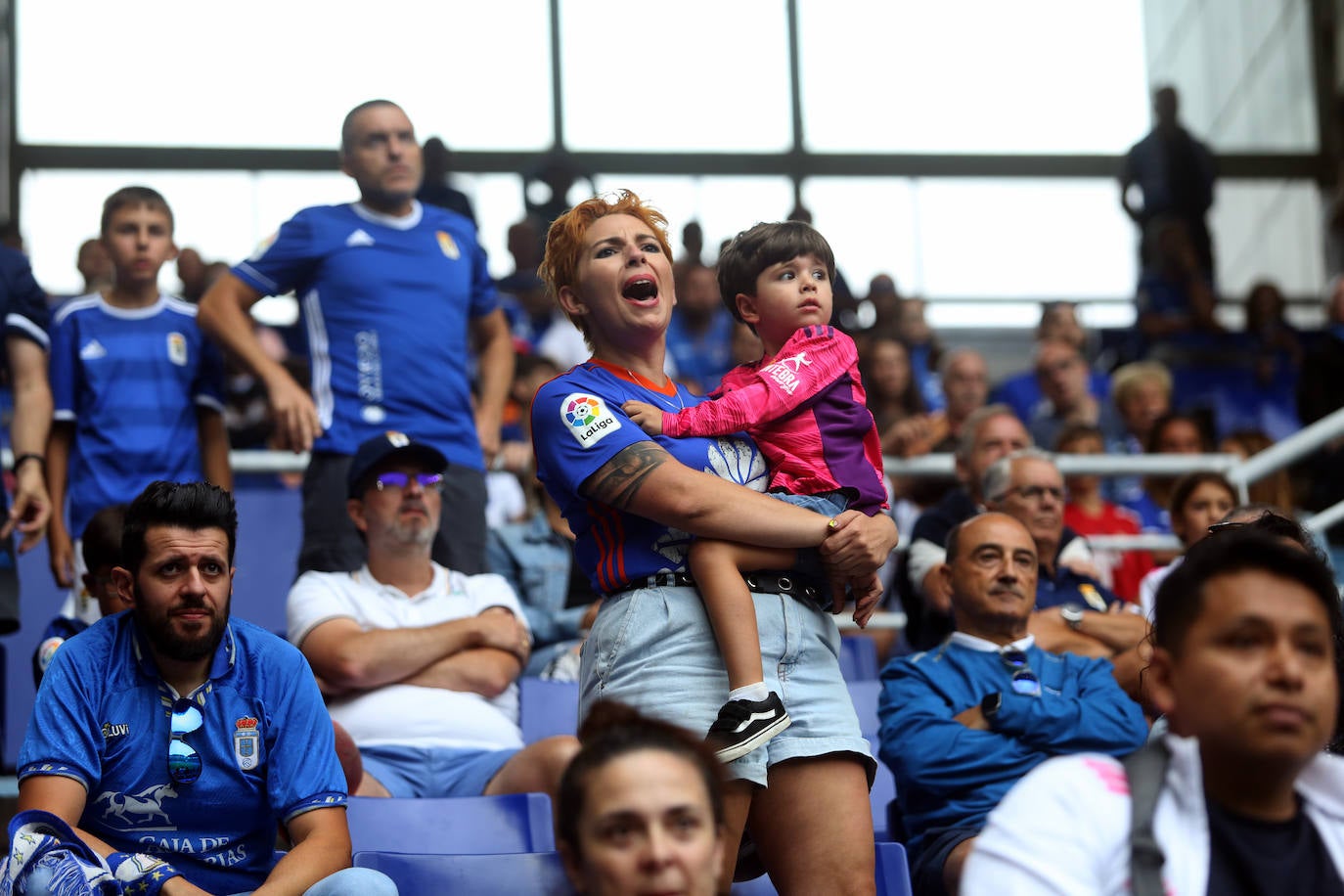 Fotos: ¿Estuviste en el Real Oviedo - Andorra? ¡Búscate en el Tartiere!