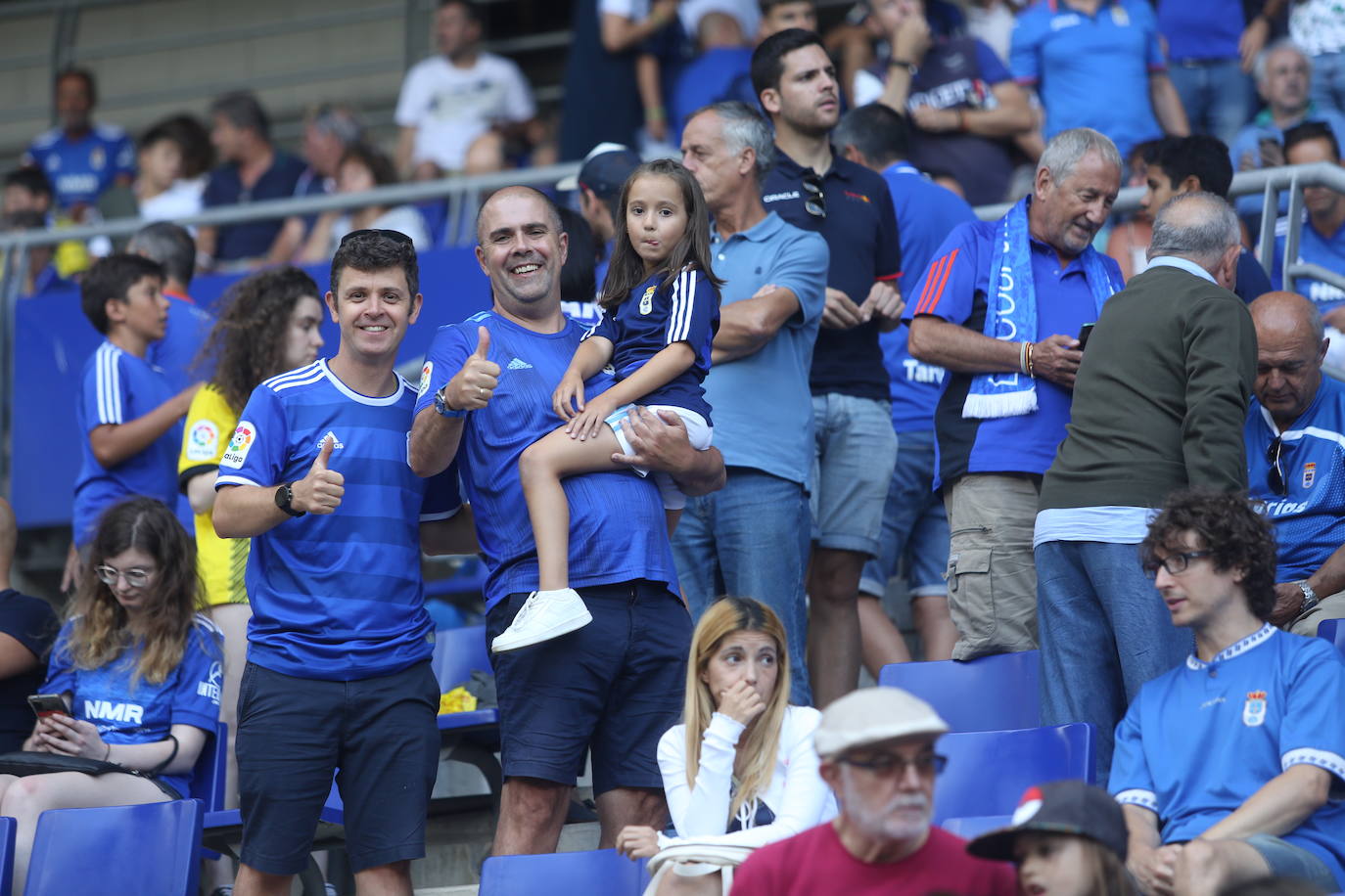 Fotos: ¿Estuviste en el Real Oviedo - Andorra? ¡Búscate en el Tartiere!