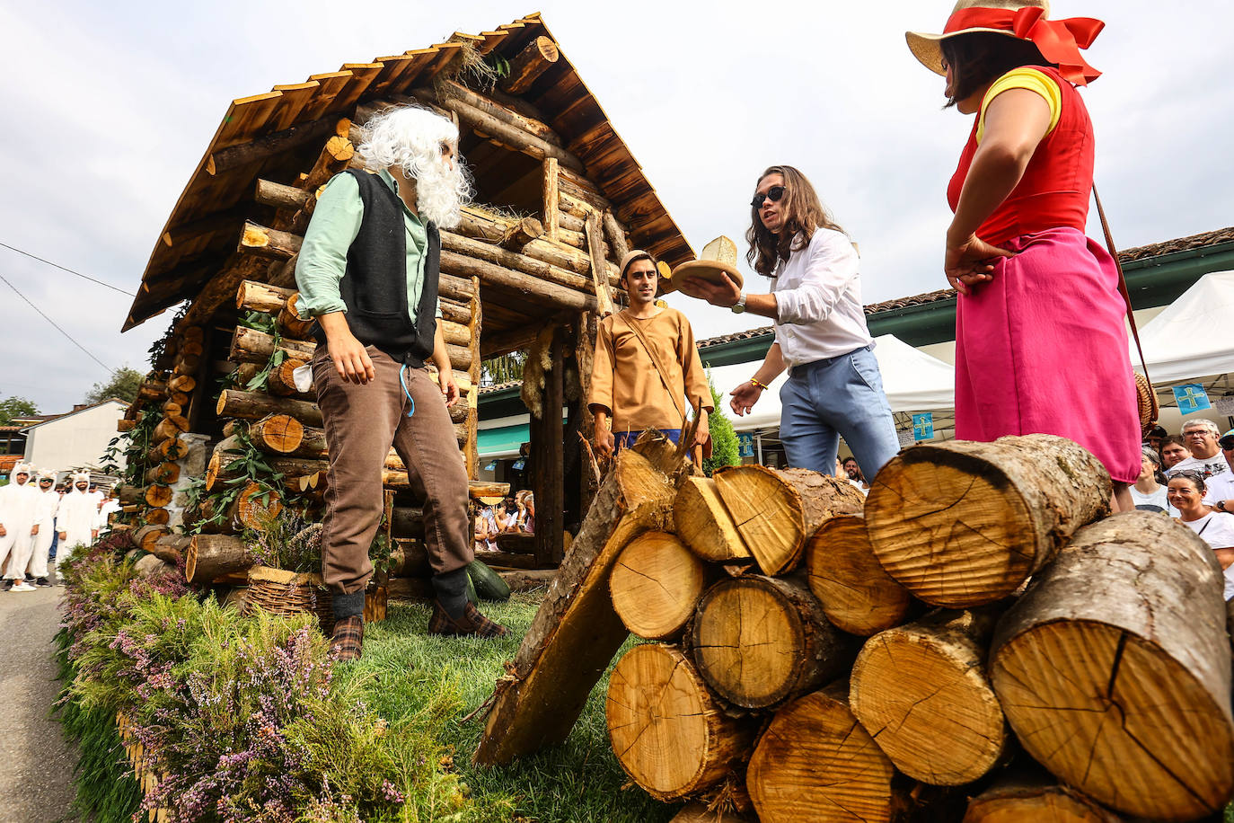 Fotos: Carrozas que sueñan con ser Pueblo Ejemplar de Asturias