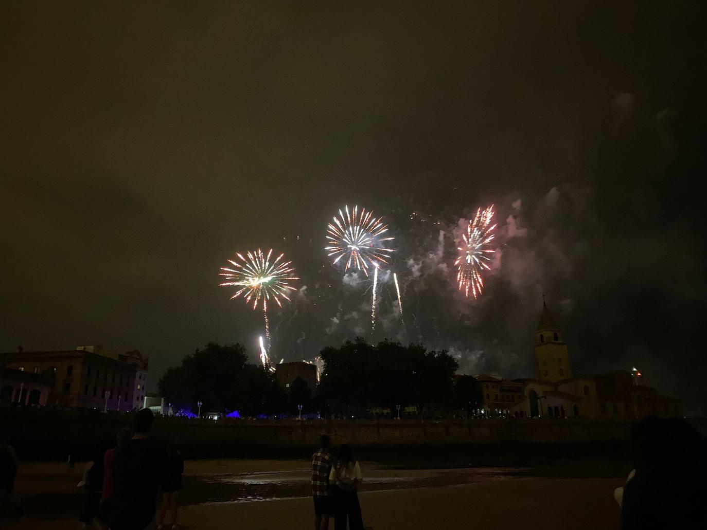 Fotos: Los Fuegos de Gijón