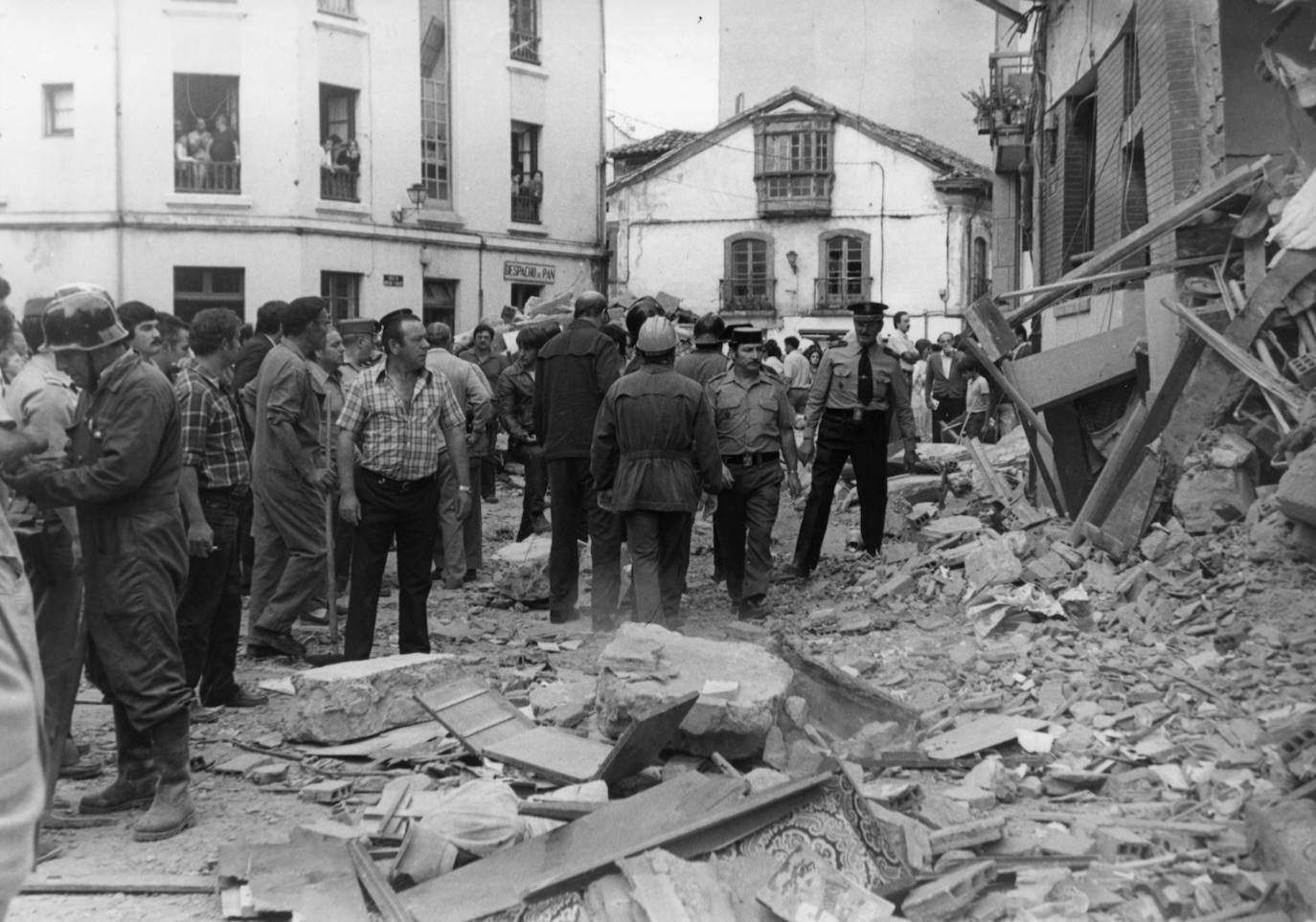 Fotos: La noche más negra de Luanco