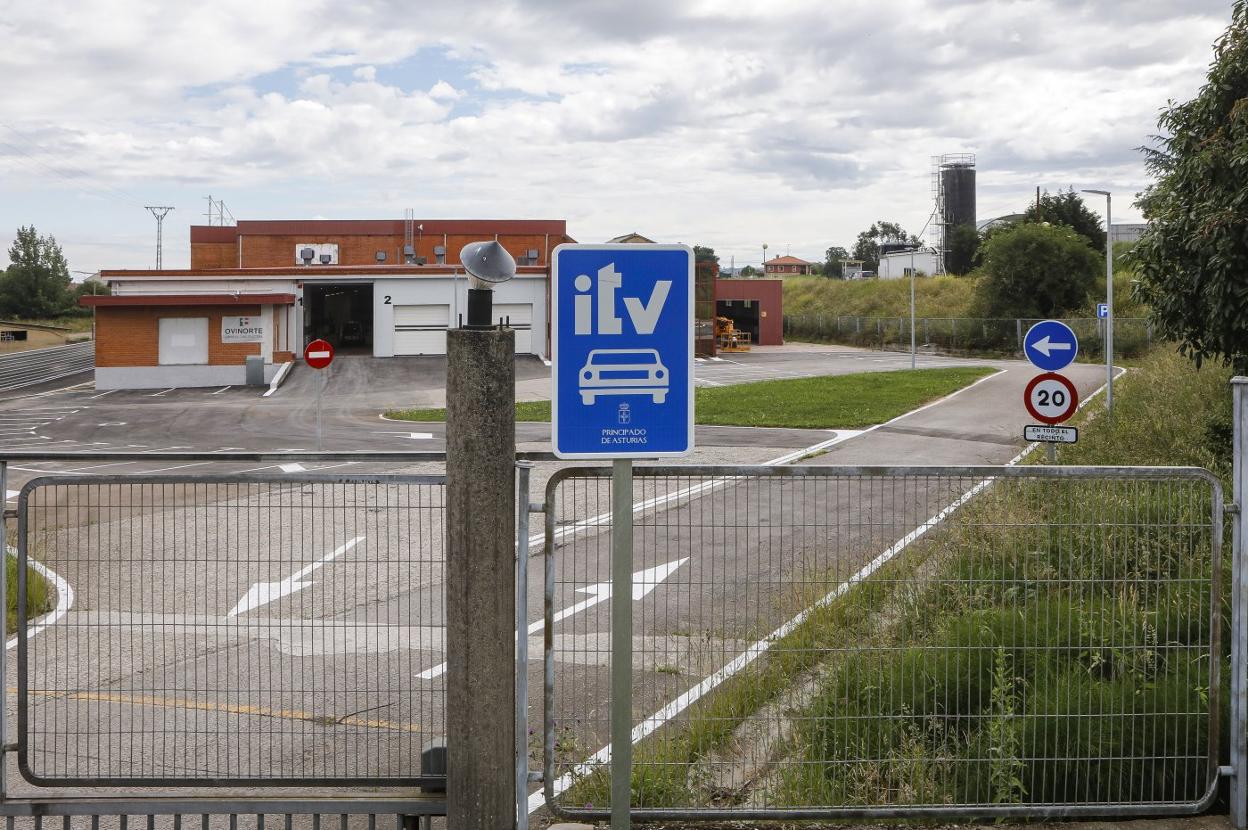 Aspecto exterior de la nueva estación de la ITV en la parroquia de Granda. 