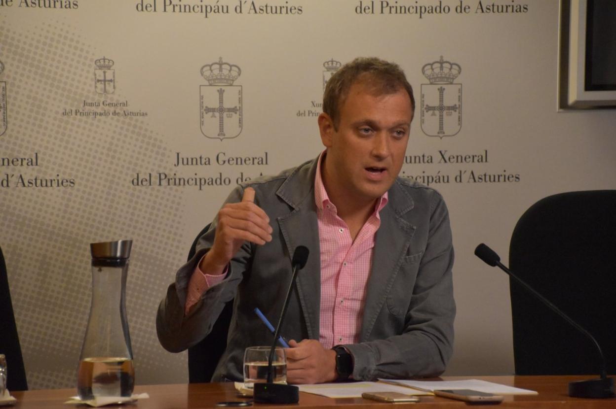 Pablo Álvarez-Pire, diputado y vicesecretario de Comunicación del PP, ayer, en la Junta. 