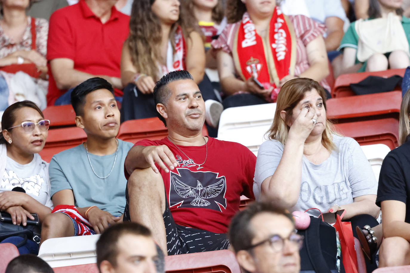 Fotos: ¿Estuviste en el Sporting - Andorra? ¡Búscate!