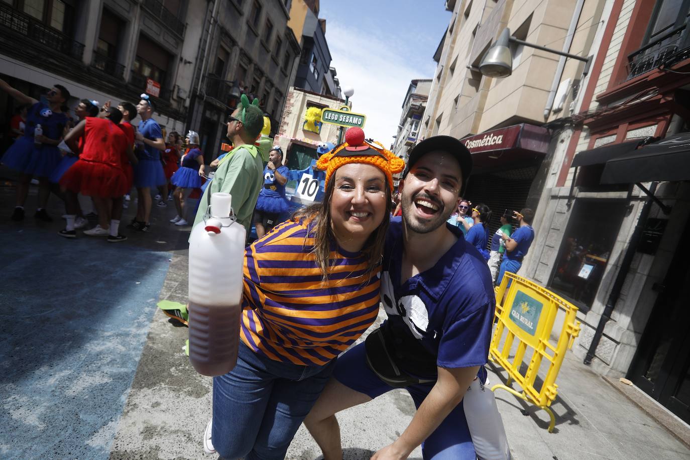 Fotos: Monumental fiesta al agua en el Descenso Folclórico del Nalón