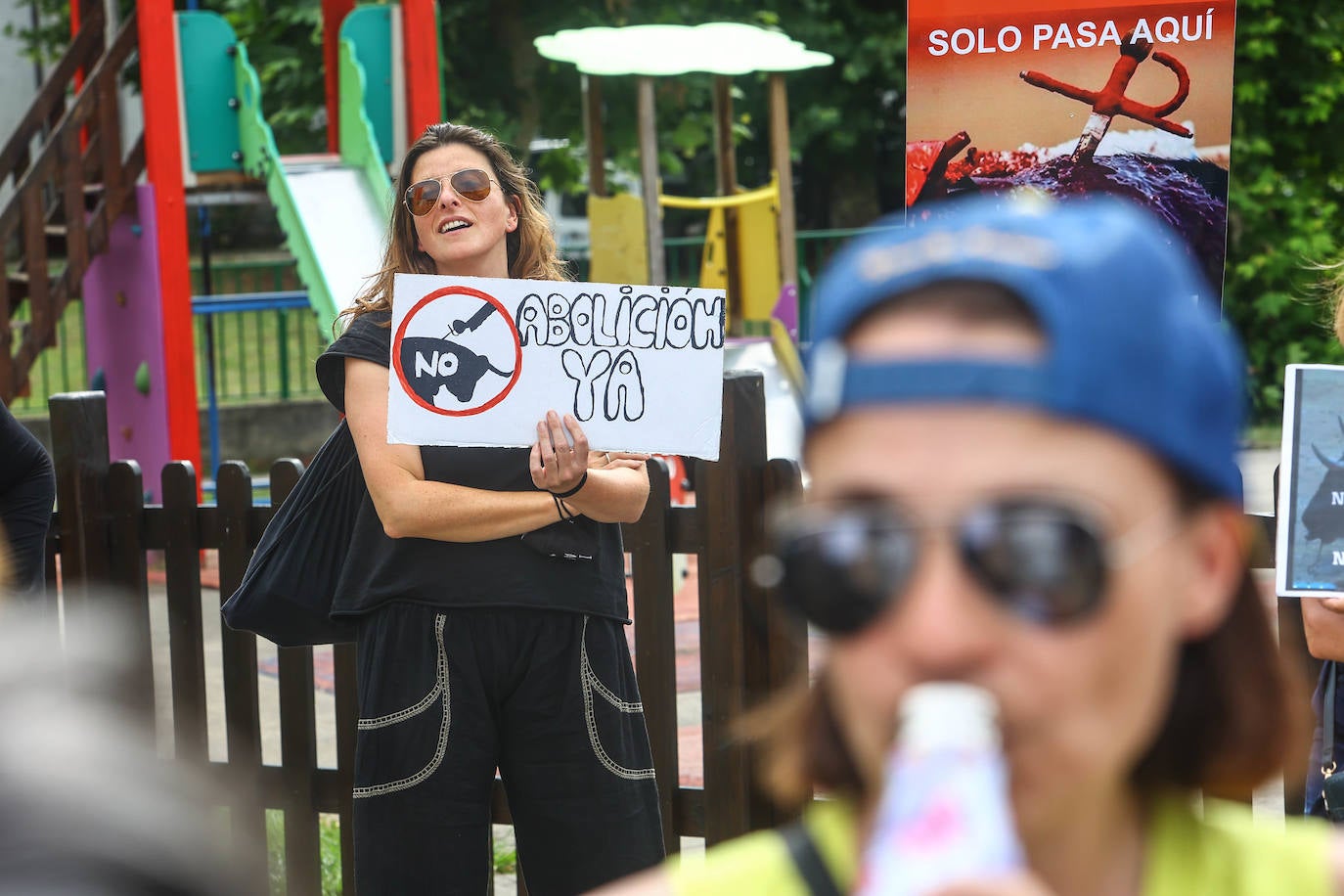 Fotos: Tensión y toros en Benia de Onís