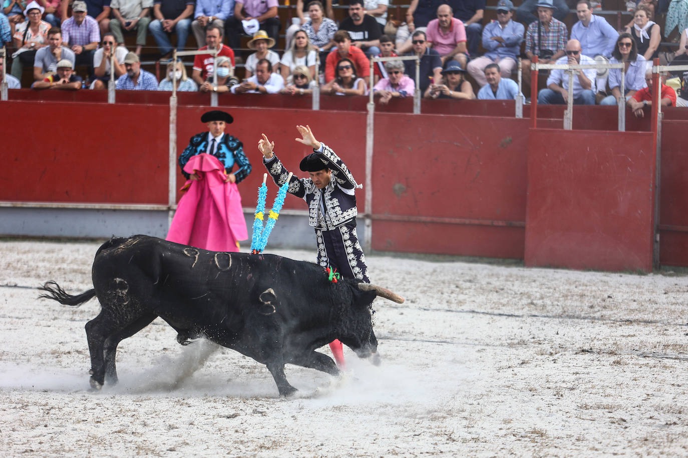 Fotos: Tensión y toros en Benia de Onís