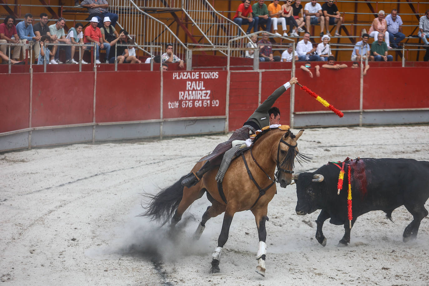 Fotos: Tensión y toros en Benia de Onís