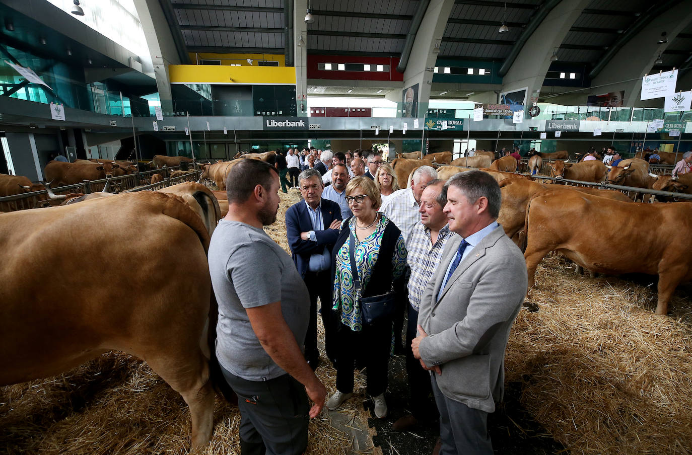 Fotos: Mercado de ganado en Avilés