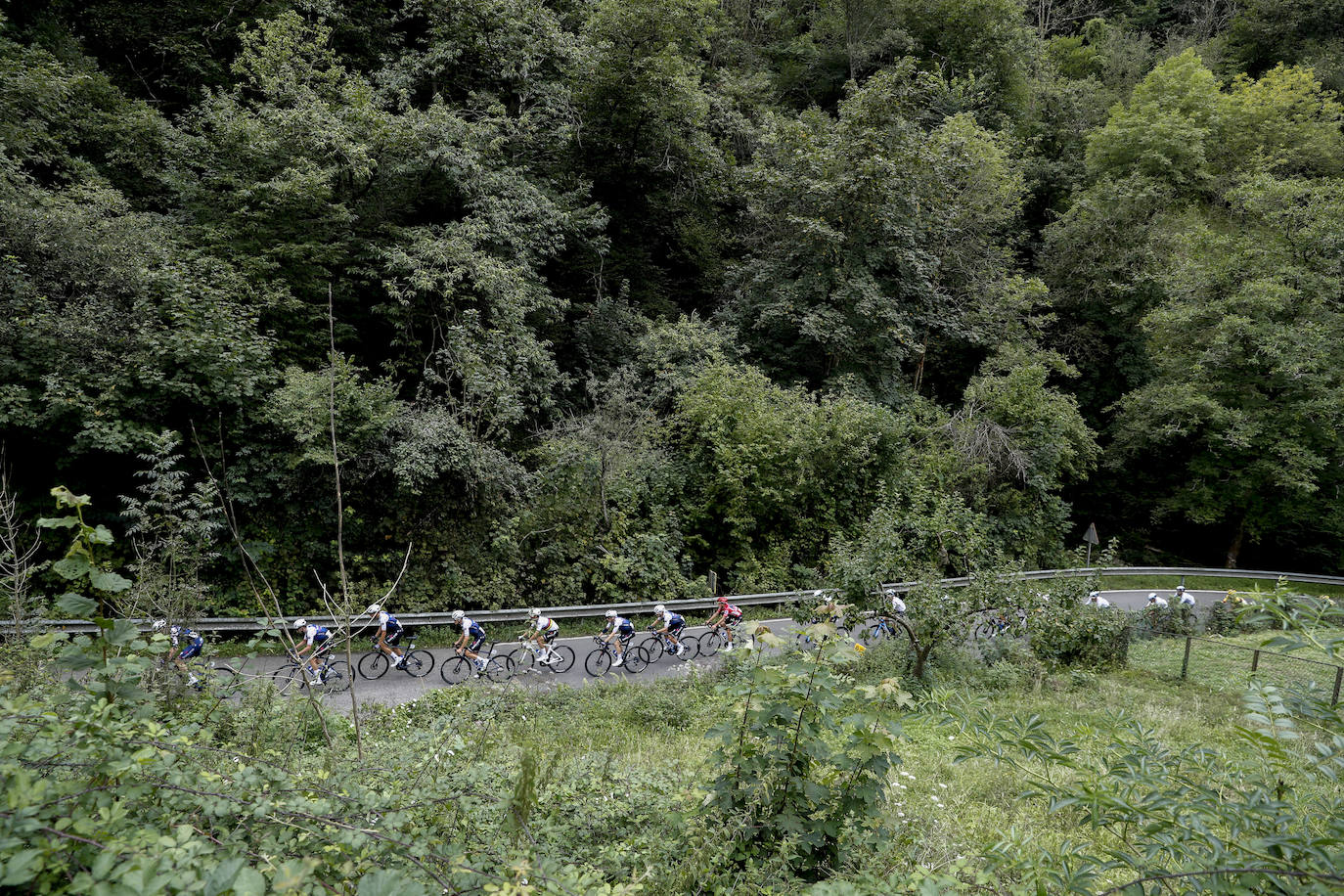 Fotos: La Vuelta a España recorre Asturias