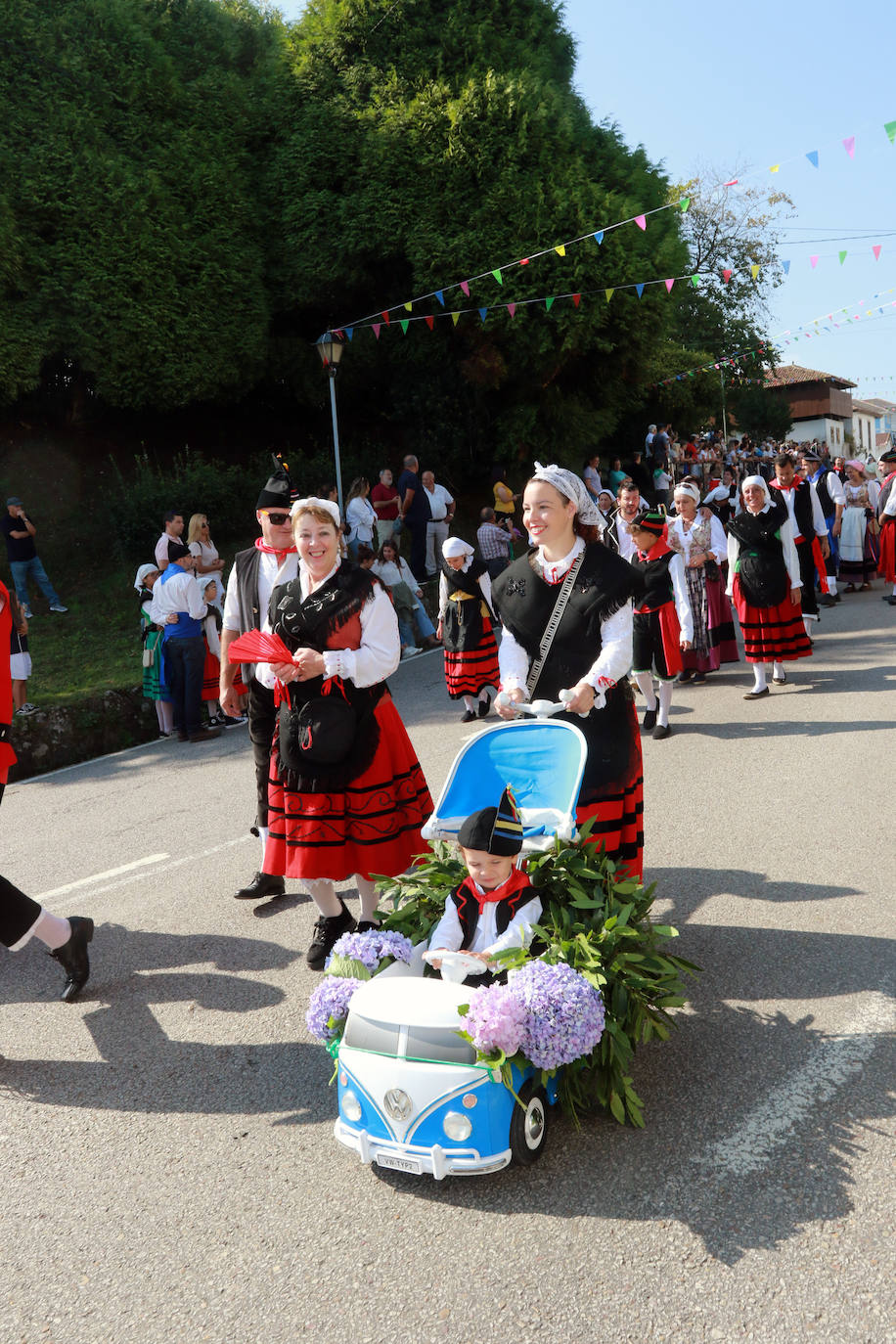 Fotos: Gran broche para las grandes fiestas de Asturias