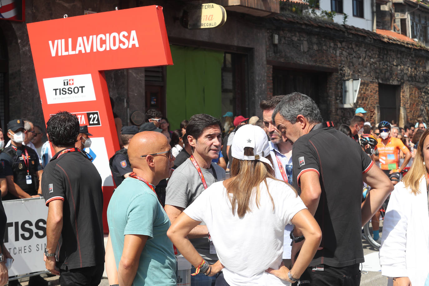 Fotos: Gran expectación en la última etapa asturiana de La Vuelta a España