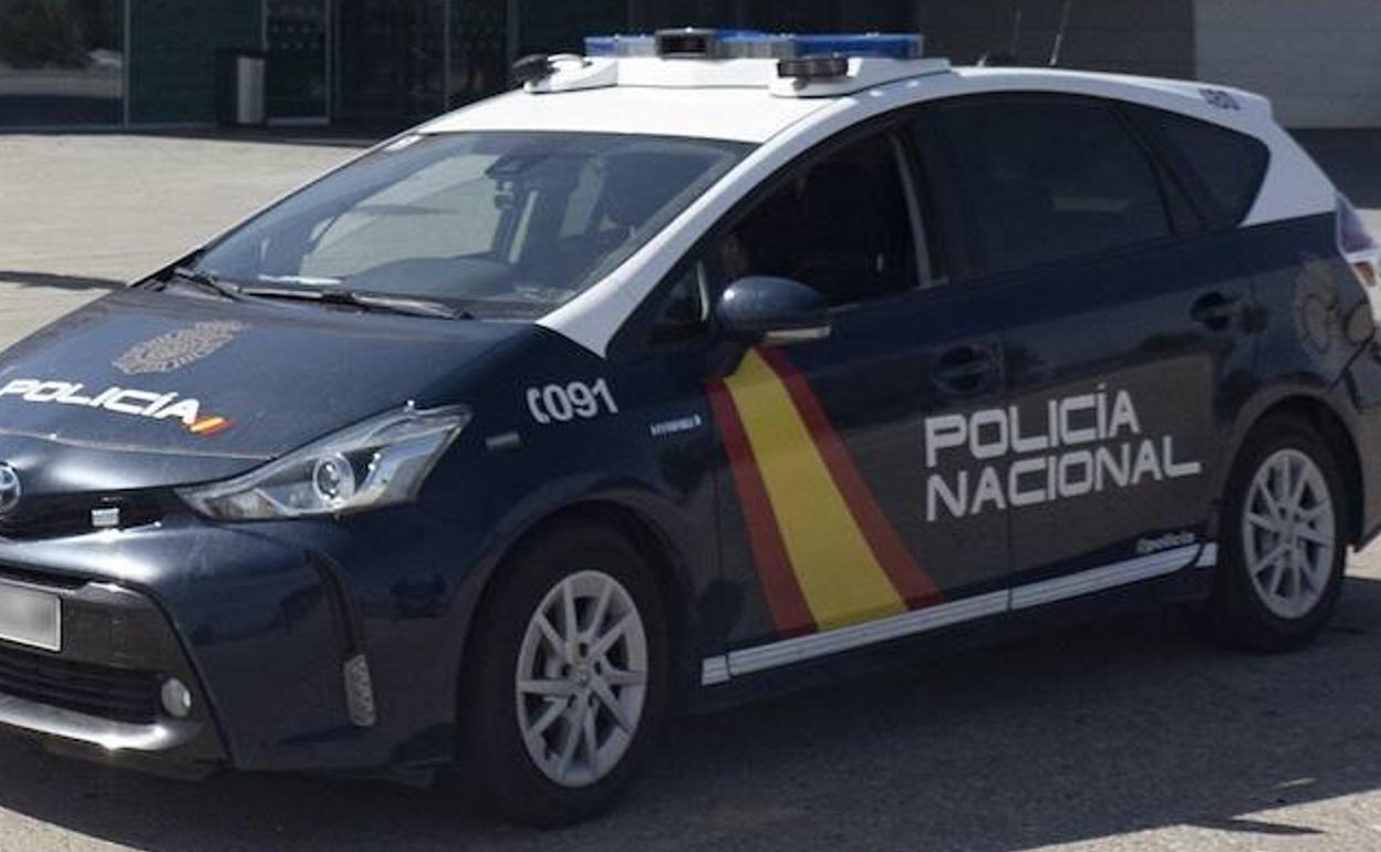 Cinco detenidos por robo con intimidación a una menor en las fiestas de Santa Isabel de Lugones