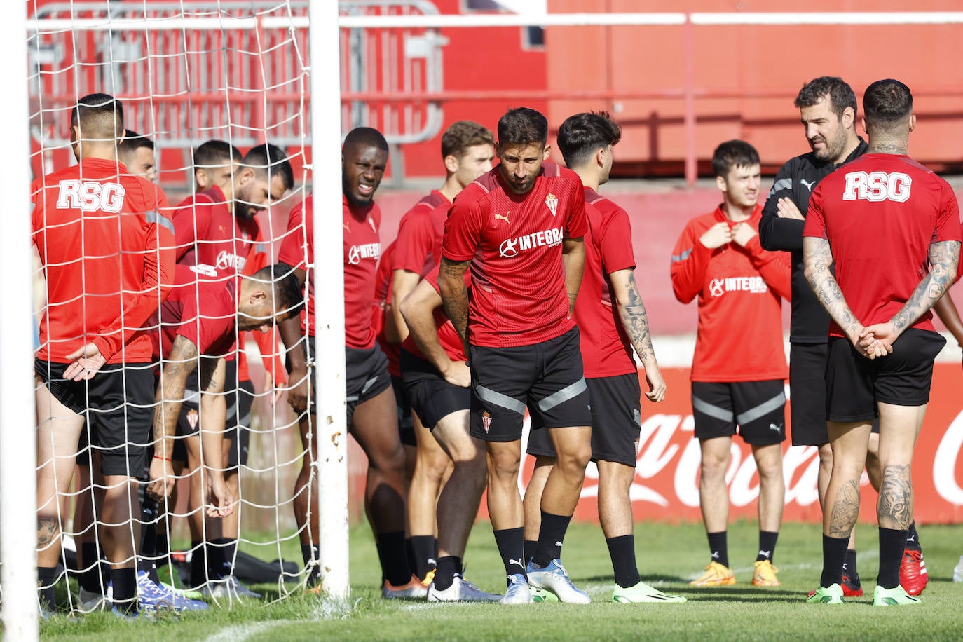 Fotos: Entrenamiento del Sporting antes de viajar a Ponferrada