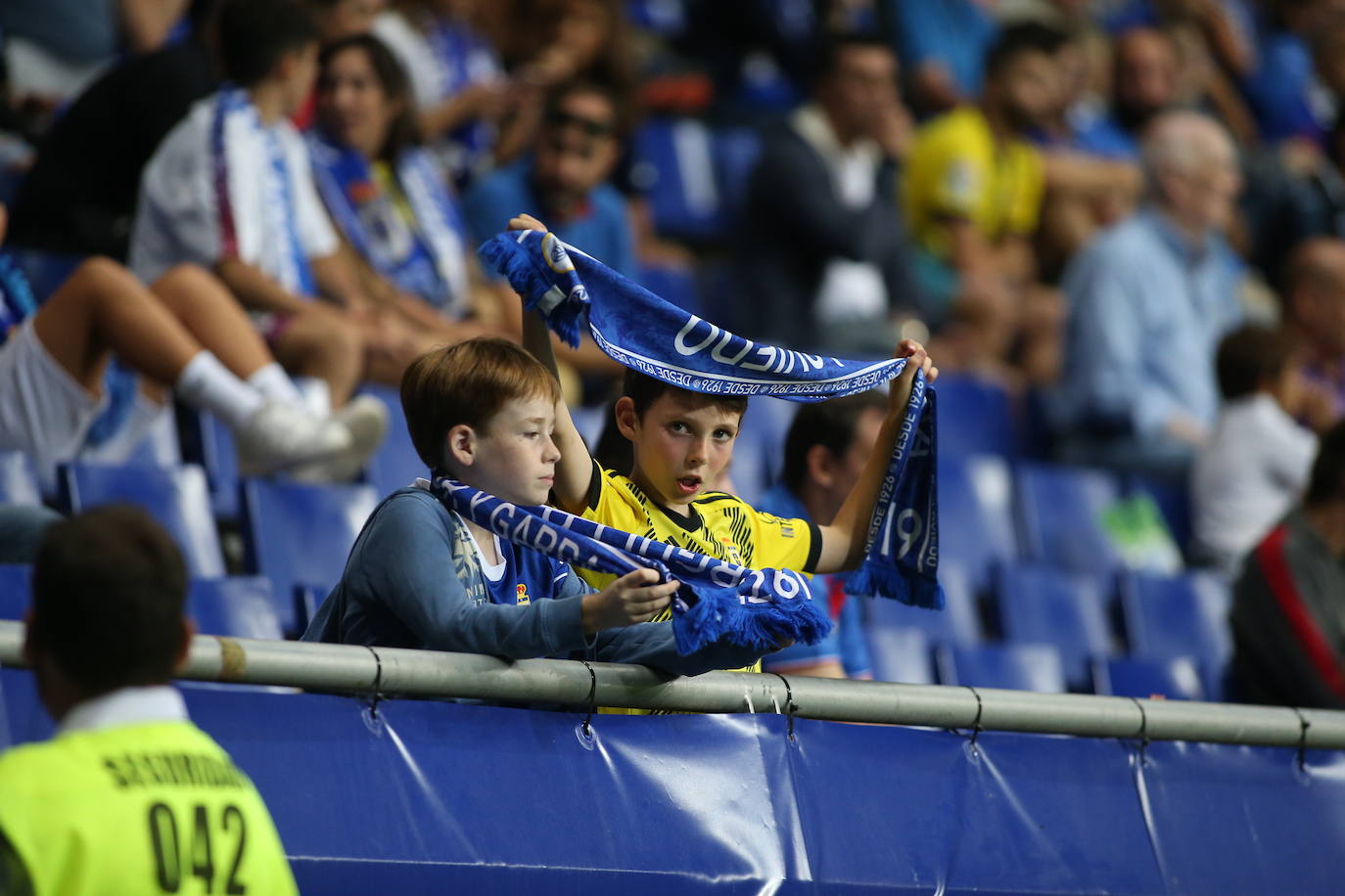 Fotos: ¿Estuviste en el Oviedo - Levante? ¡Búscate!