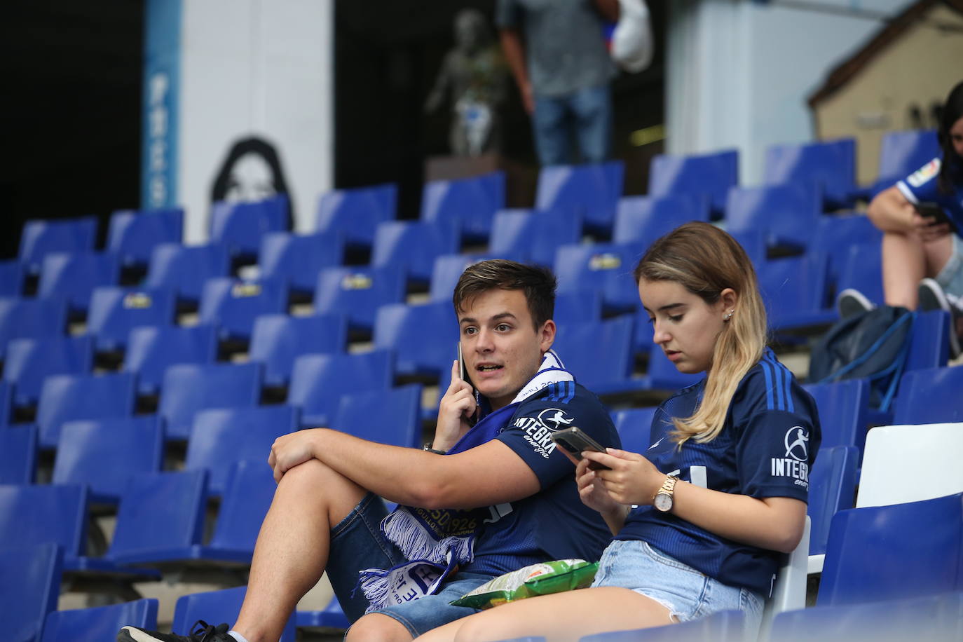 Fotos: ¿Estuviste en el Oviedo - Levante? ¡Búscate!