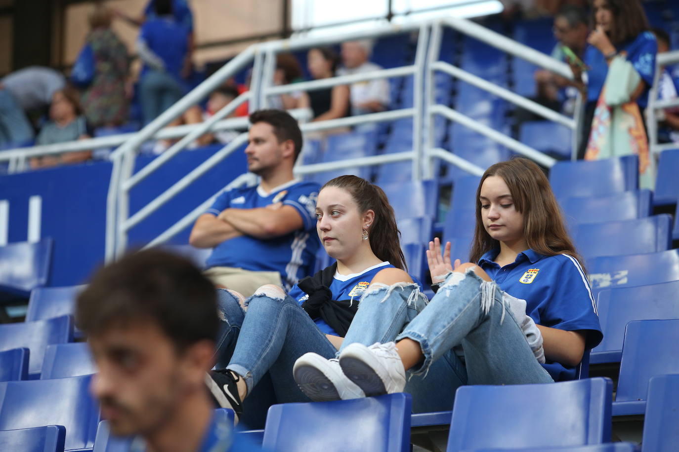 Fotos: ¿Estuviste en el Oviedo - Levante? ¡Búscate!