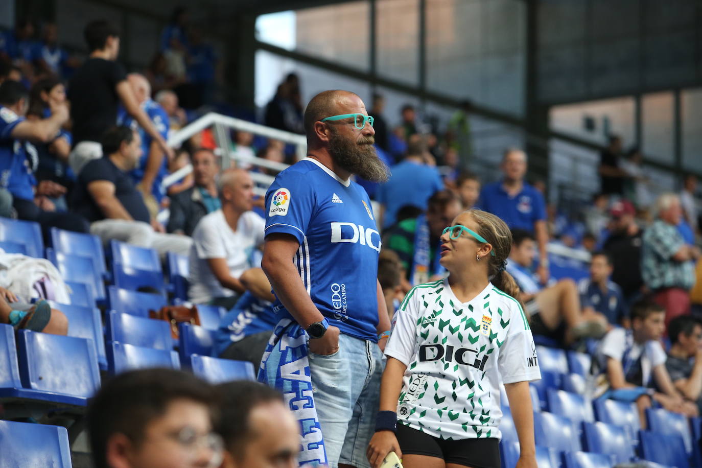 Fotos: ¿Estuviste en el Oviedo - Levante? ¡Búscate!