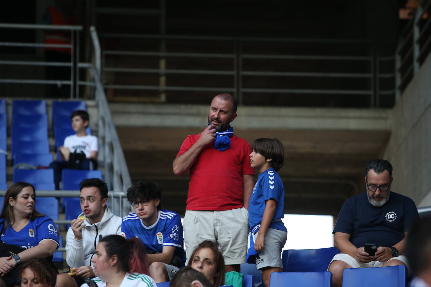 Fotos: ¿Estuviste en el Oviedo - Levante? ¡Búscate!