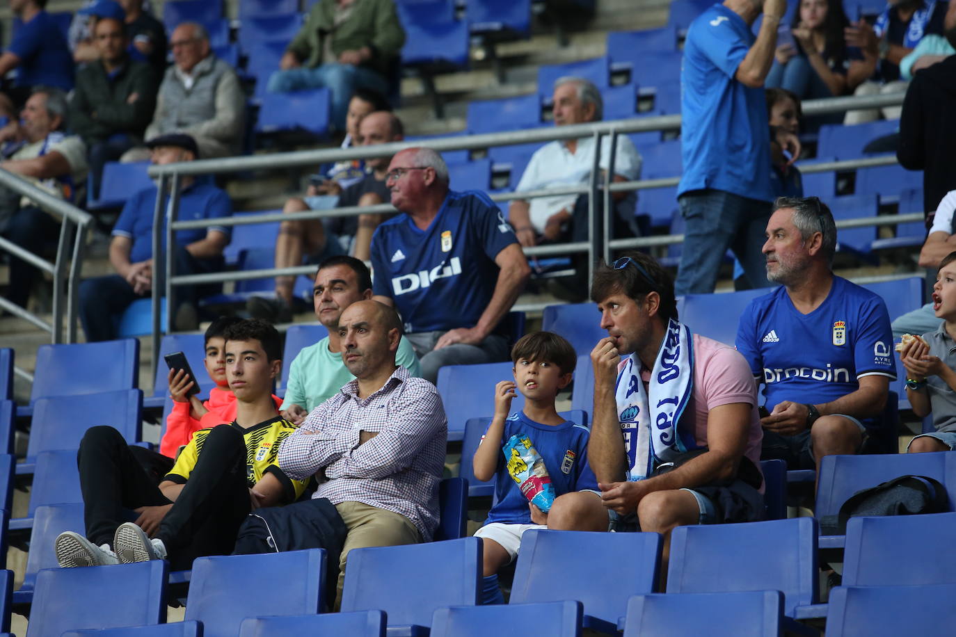 Fotos: ¿Estuviste en el Oviedo - Levante? ¡Búscate!