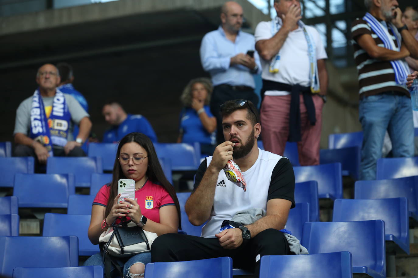 Fotos: ¿Estuviste en el Oviedo - Levante? ¡Búscate!