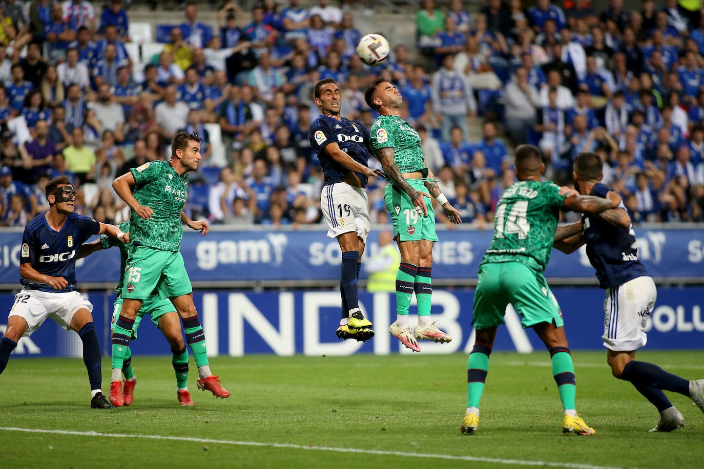 Fotos: Las mejores jugadas del Oviedo - Levante