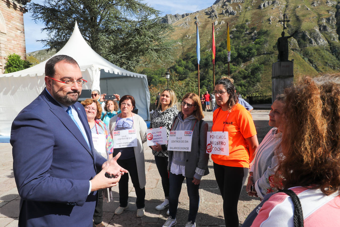 Fotos: Tradición en un reivindicativo Día de Asturias en Covadonga