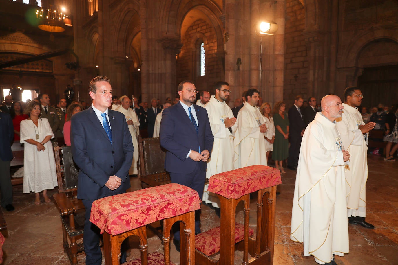 Fotos: Tradición en un reivindicativo Día de Asturias en Covadonga