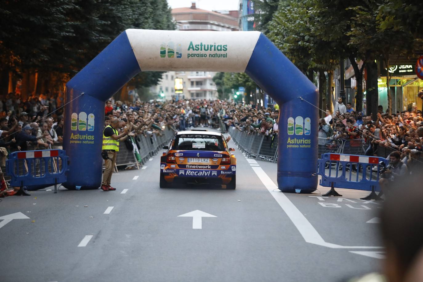 Fotos: Arrancan los motores de la Rally Blendio Princesa de Asturias